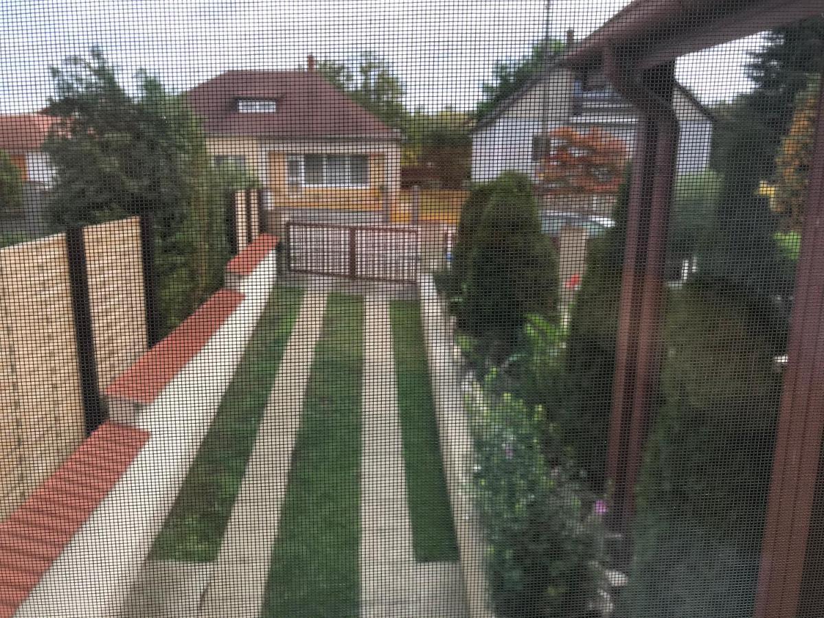 Apartman Tinasol Mosonmagyarovar Luaran gambar
