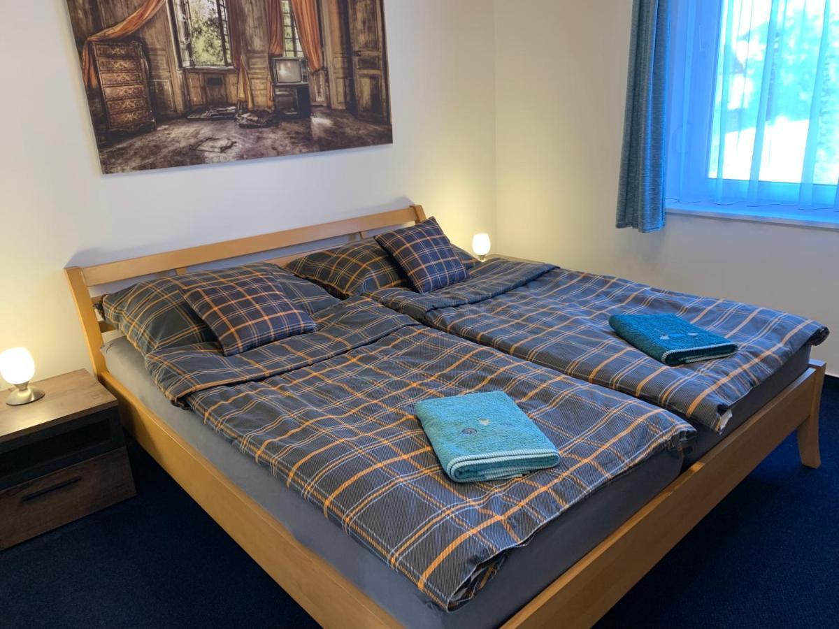 Apartman Tinasol Mosonmagyarovar Luaran gambar