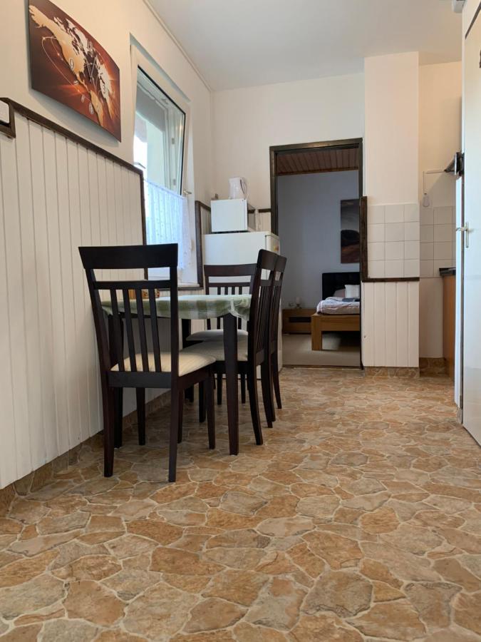 Apartman Tinasol Mosonmagyarovar Luaran gambar